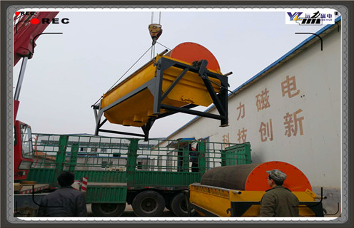 濕式磁選機(jī)，磁選機(jī)廠家生產(chǎn)高大上的濕式磁選機(jī)_釩鈦鐵礦磁選機(jī)廠家生產(chǎn)高大上的濕式磁選機(jī)型號(hào)參數(shù)及磁場強(qiáng)度